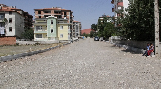 TOZDAN VE ÇAMURDAN KURTULDULAR