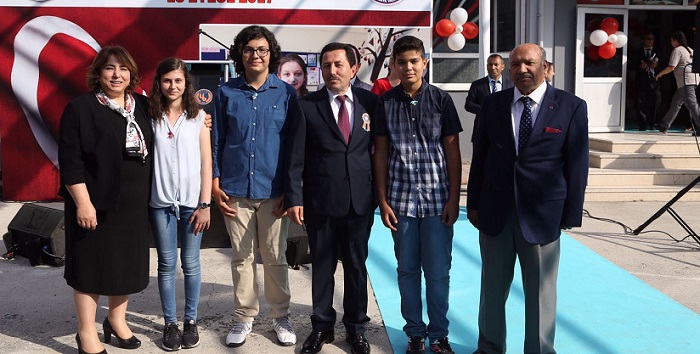 SAKARYA'DA 2017-2018 EĞİTİM ÖĞRETİM DÖNEMİNDE SAKARYA’DA 716 OKULDA 180 BİN 466 ÖĞRENCİ DERS BAŞI YAPTI. (İHA/SAKARYA-İHA)