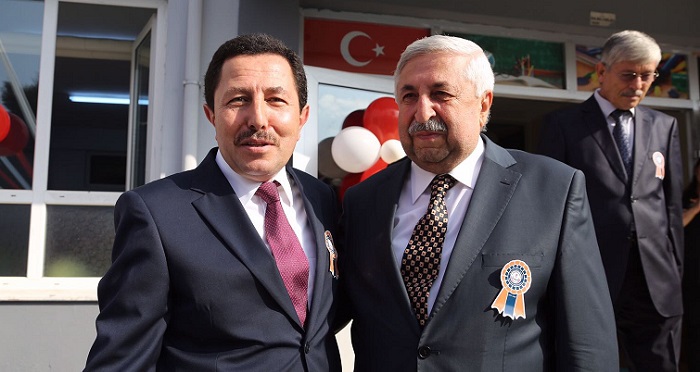 ÇORUMLU VALİ GÖRÜNCE ŞAŞIRDI!
