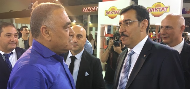 BAKAN’DAN ÇORUMLU FİRMAYA ÖVGÜ