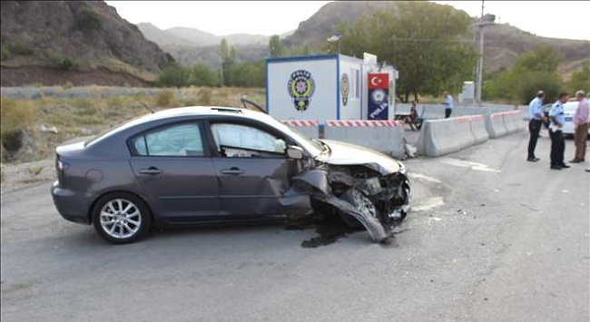 OTOMOBİL HIRSIZI BÖYLE YAKALANDI