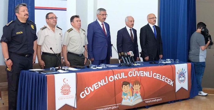 GÜVENLİ OKUL İÇİN TOPLANDILAR