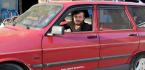 OTOMOBİLİNE BAKIN NE YAZDI?