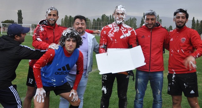 BELEDİYESPOR’DA NEŞELER YERİNDE