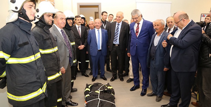 SİNPAŞ GRUBU YÖNETİM KURULU BAŞKANI AVNİ ÇELİK’İN MEMLEKETİ OLAN ÇORUM’UN ALACA İLÇESİNE YAPTIRDIĞI VE KENDİ ADINI TAŞIYAN AVNİ ÇELİK MESLEK YÜKSEKOKULU HİZMETE AÇILDI. (MUHAMMED MUTTALİP YALÇIN/ÇORUM-İHA)