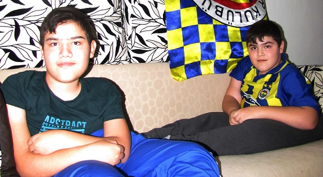 TEK HAYALLERİ FENERBAHÇE MAÇI İZLEMEK