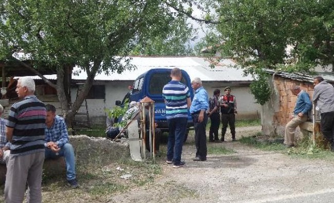 BUNALIM SONUCU İNTİHAR ETTİ