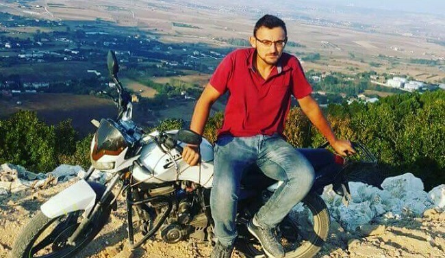 ÇORUMLU GENÇ SEVENLERİNİ ÜZDÜ