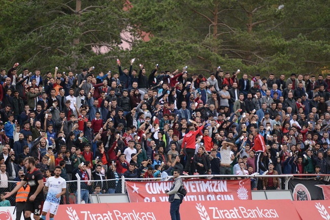 ZİRAAT TÜRKİYE KUPASI 4. TUR MAÇINDA TRABZONSPOR, DEPLASMANDA KARŞILAŞTIĞI ÇORUM BELEDİYESPOR'U 6-0 MAĞLUP EDEREK BİR ÜST TURA YÜKSELDİ. (MUHAMMED MUTTALİP YALÇIN/ÇORUM-İHA)