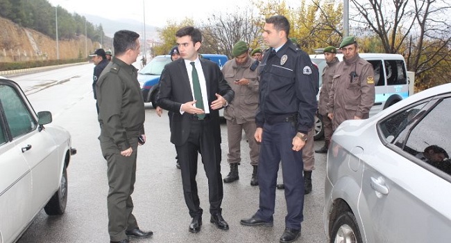 TRAFİK DENETLEMELERİNE KATILDI