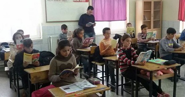 ARTIK HER EVDE KİTAP OKUNACAK