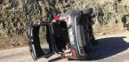 OTOMOBİL TAKLA ATTI: 3 YARALI