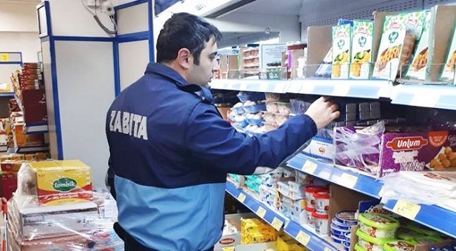 ZABITA EKİPLERİ MARKETLERİ DENETLEDİ