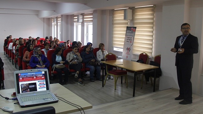 AİLE EĞİTİMLERİ DEVAM EDİYOR