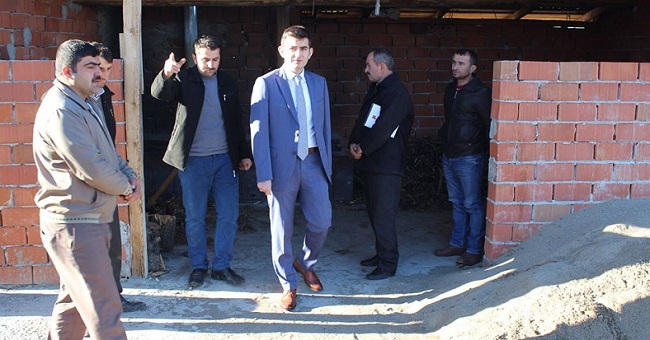 KÖYLERDE İNCELEMELERDE BULUNDU