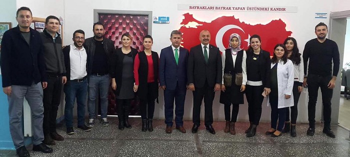 BAŞKAN İSBİR’E HİZMET TEŞEKKÜRÜ