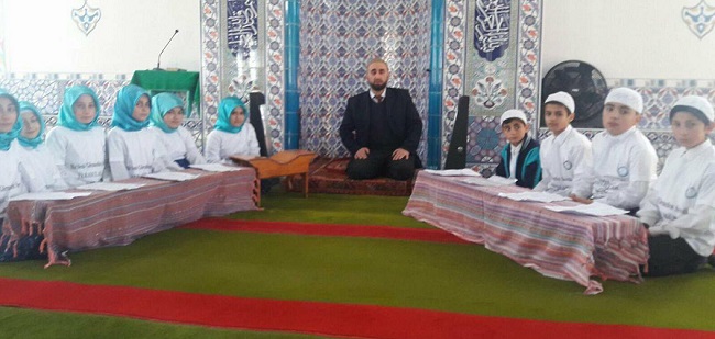 MİNİKLERİN MEVLİT PROGRAMI BEĞENİLDİ