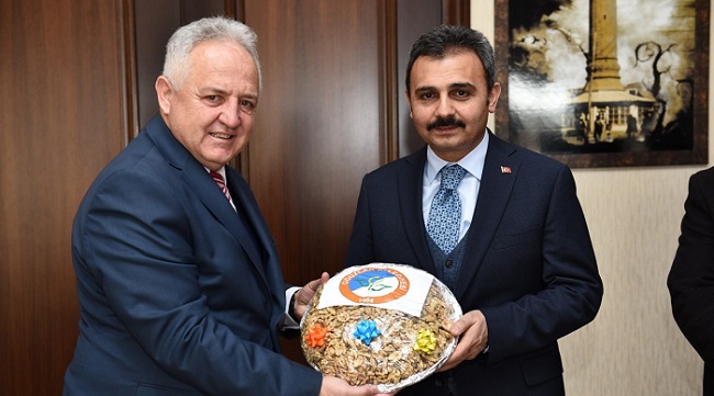 BAŞKAN KÜLCÜ’YE TEŞEKKÜR ETTİ