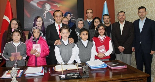 BAŞARILI ÖĞRENCİLER ÖDÜLLENDİRİLDİ