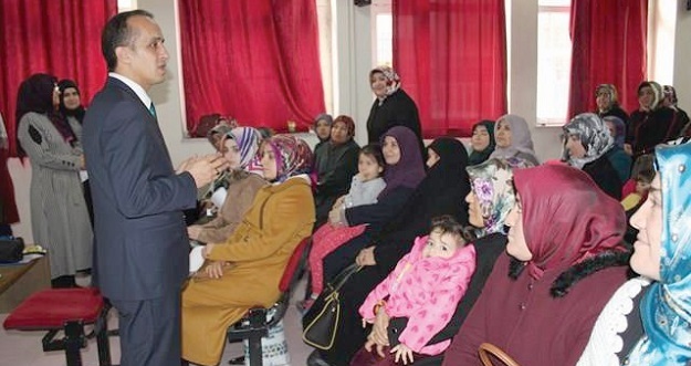 VELİLERE EĞİTİM SEMİNERİ