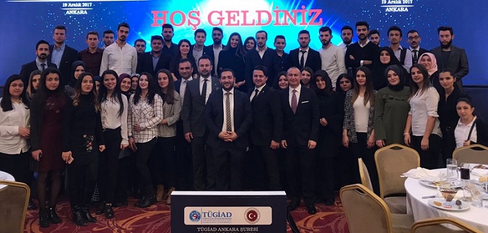 GENÇ İŞADAMLARI EKONOMİYİ KONUŞTU