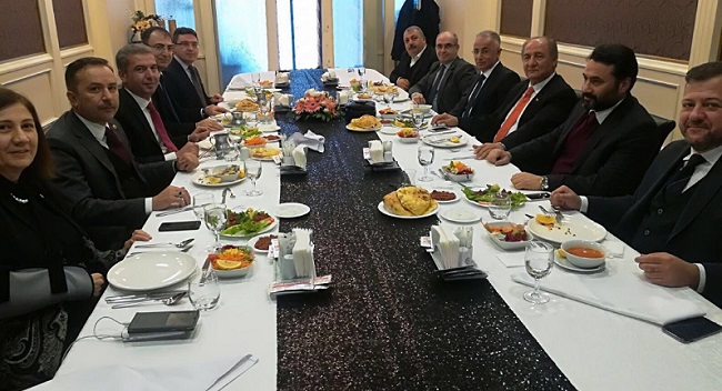 ESKİ BÜROKRATLAR İLE BULUŞTULAR