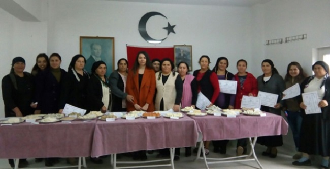 KADINLAR PEYNİR ÜRETİMİNDE İDDİALI