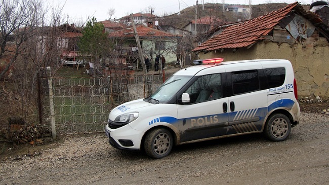 ÇATIDAN DÜŞEN KADIN YARALANDI
