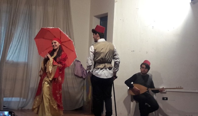 İTALYA’DA ÇALIKUŞU GÖSTERİSİ BEĞENİLDİ