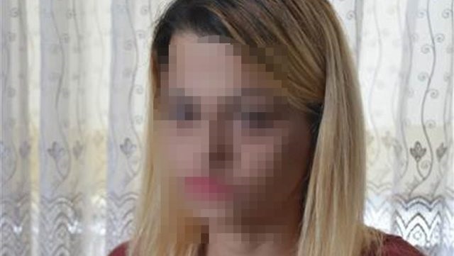 GENÇ KIZ SIRRA KADEM BASTI