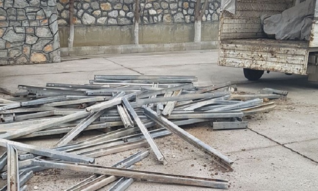 HIRSIZLAR LASTİK İZİNDEN BULUNDU