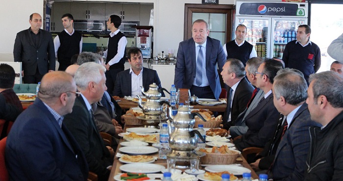 BAŞKAN ŞAHİNER İCRAATLARINI ANLATTI