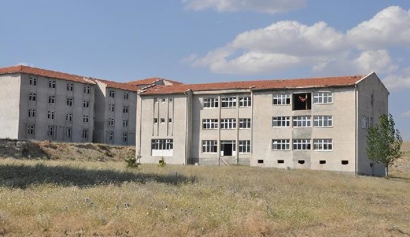 ÇORUM POLİS OKULU İÇİN FLAŞ KARAR