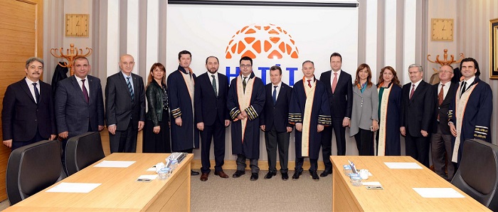 UNVANDA YÜKSELENLER CÜBBE GİYDİ