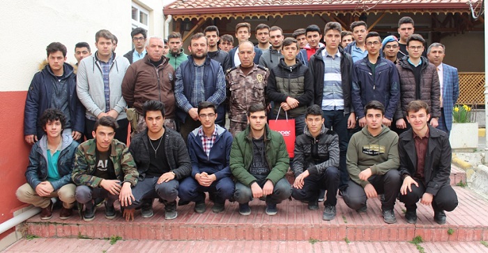 VATAN VAZİFESİNE BİZDE HAZIRIZ