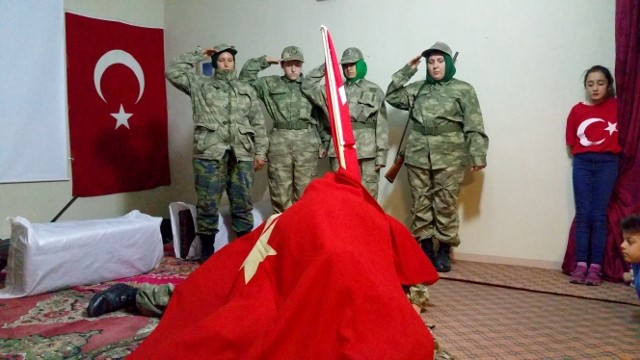 YEŞİLKÖY’DE DUYGU YÜKLÜ PROGRAM