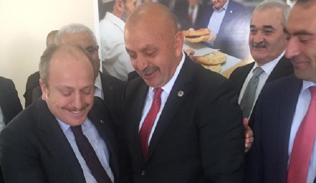 BAŞKAN İSBİR’E DOĞUM GÜNÜ SÜRPRİZİ