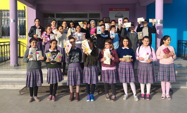 ELDEN ELE GÖNÜLDEN GÖNÜLE GİDECEK