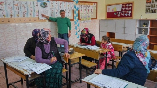 OKUMA YAZMA KURSLARI BAŞLADI