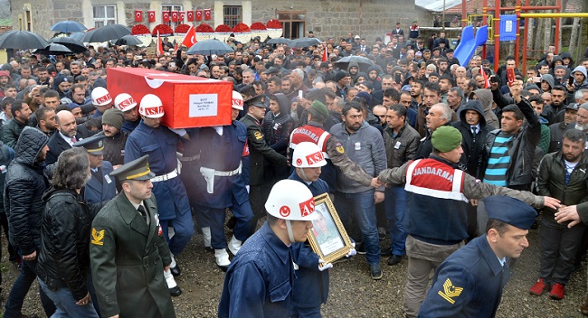 ÇORUMLU ŞEHİT DUALARLA UĞURLANDI