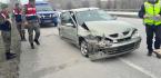 OTOMOBİL BARİYERE BÖYLE ÇARPTI
