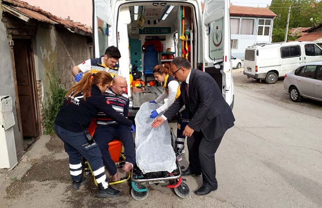 BELEDİYE VE VAKIFTAN KURT’A DESTEK