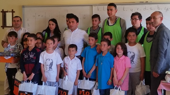 40 ÖĞRENCİNİN GÖNLÜNÜ ALDILAR