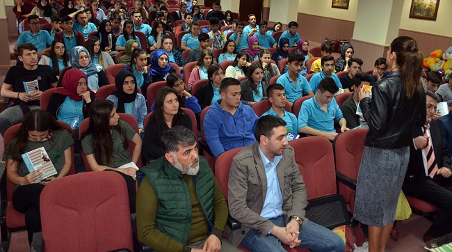 HİTİT ÜNİVERSİTESİ LİSELİLERE TANITILDI