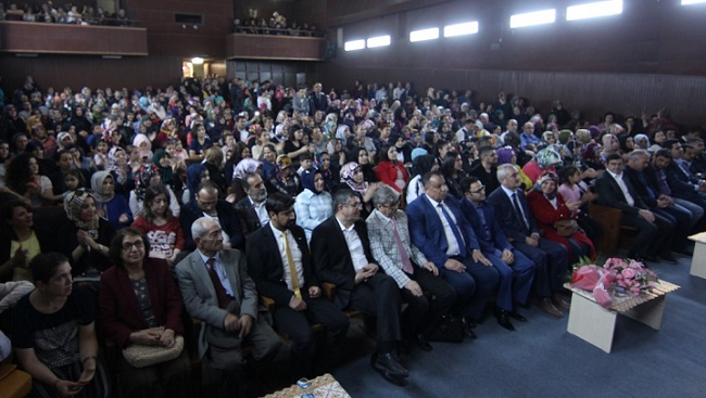 KAPAKLIKAYA KONFERANSINA YOĞUN İLGİ