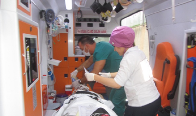 DEPRESYON İLACI İÇEREK İNTİHAR ETTİ