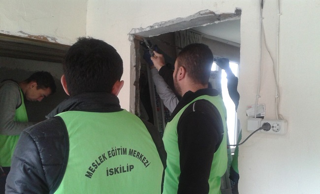 GENÇLERDEN SOSYAL SORUMLULUK PROJESİ