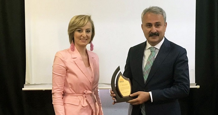 ÖĞRENCİLERE TECRÜBELERİNİ AKTARDI