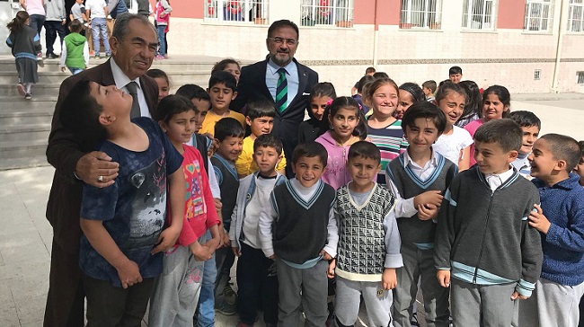 ÖĞRENCİLERİ BÖYLE SEVİNDİRDİLER