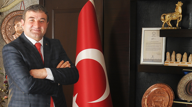 ESNAFIN TERCİHİ YALÇIN KILIÇ OLDU